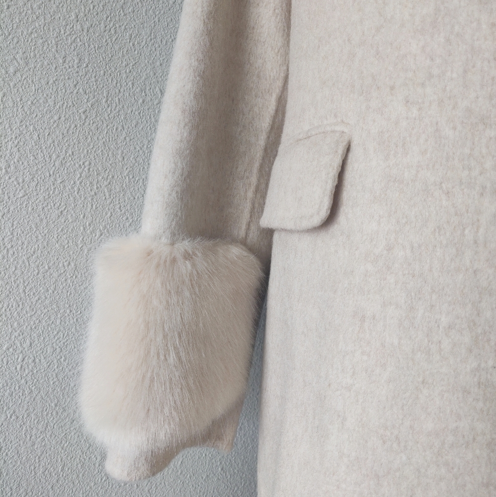 Mute by JL Merino Wool Coat - Picture 9 of 11